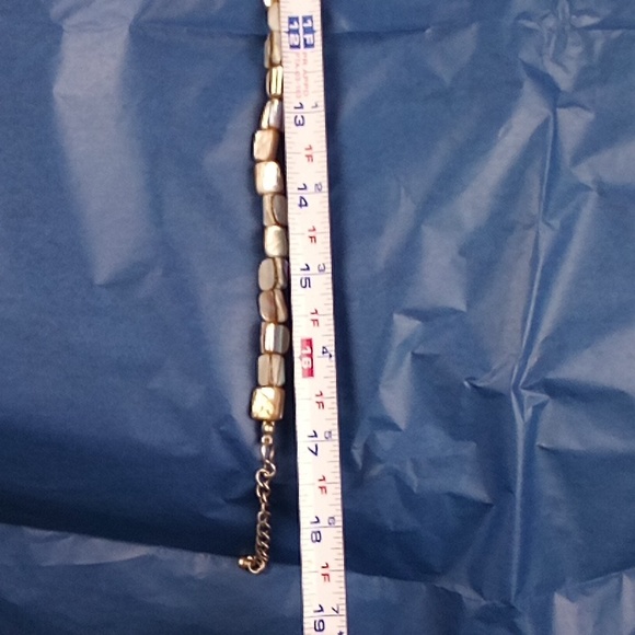 Polished Agate Bead Necklace - Picture 4 of 5